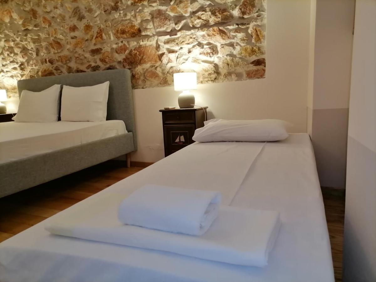 Luxurious Villa At Mets Атина Екстериор снимка